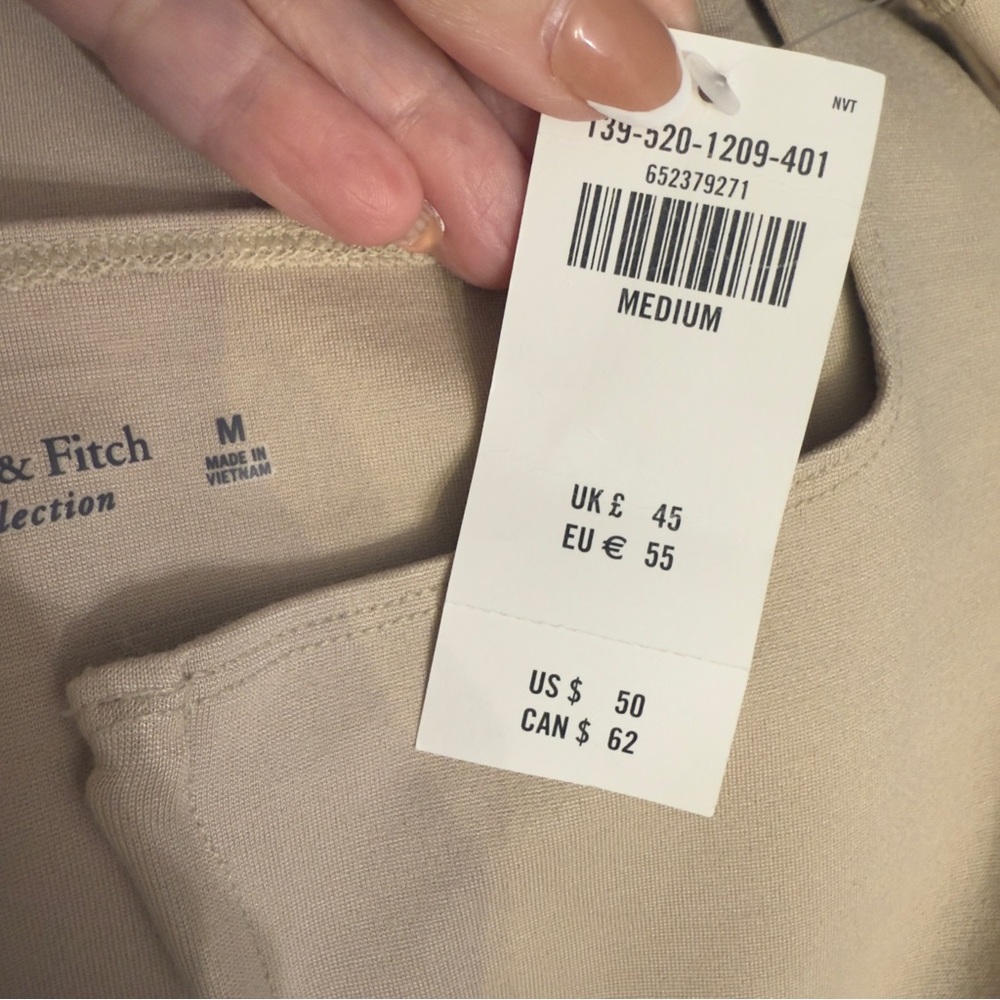 NWT Abercrombie & Fitch nude tank top bodysuit size M - Picture 8 of 8